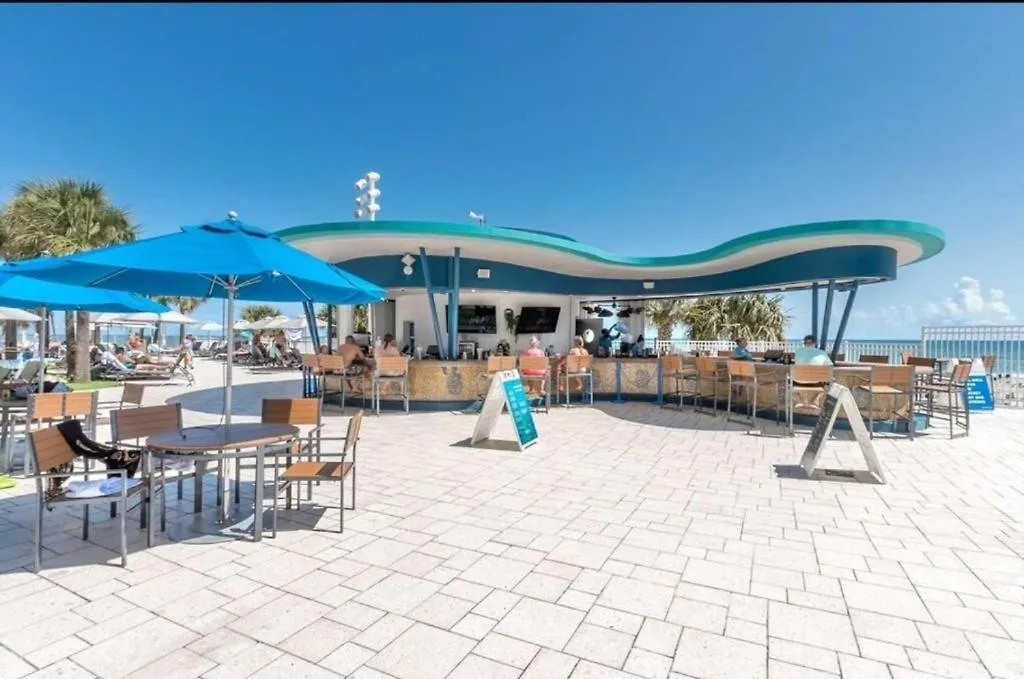 Vacation In Comfort And Luxury - 3 Bedroom Direct Oceanfront - Wyndham Ocean Walk Resort 2425 Daytona Beach Apartment