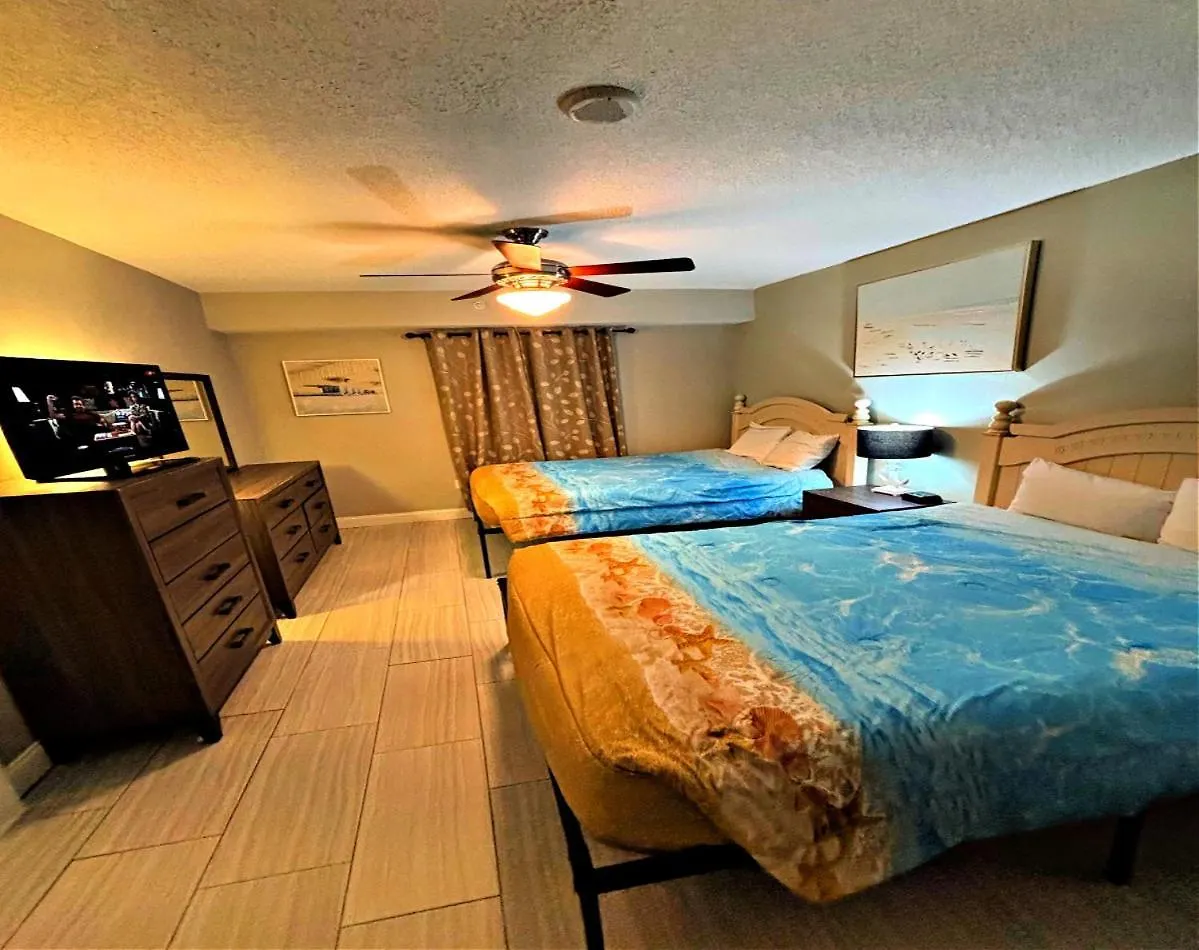 Vacation In Comfort And Luxury - 3 Bedroom Direct Oceanfront - Wyndham Ocean Walk Resort 2425 Daytona Beach