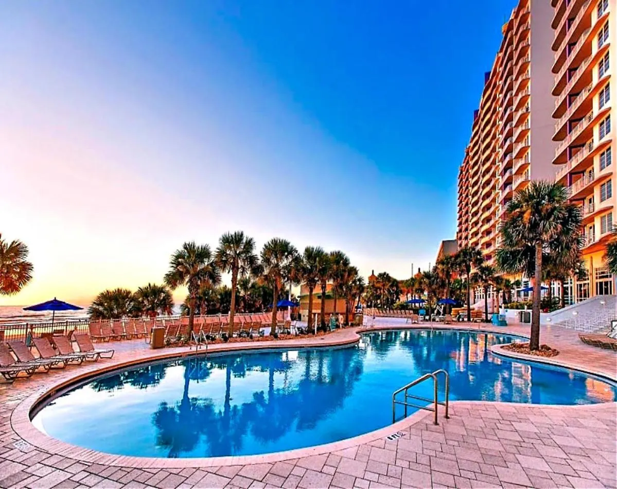 Vacation In Comfort And Luxury - 3 Bedroom Direct Oceanfront - Wyndham Ocean Walk Resort 2425 Daytona Beach United States