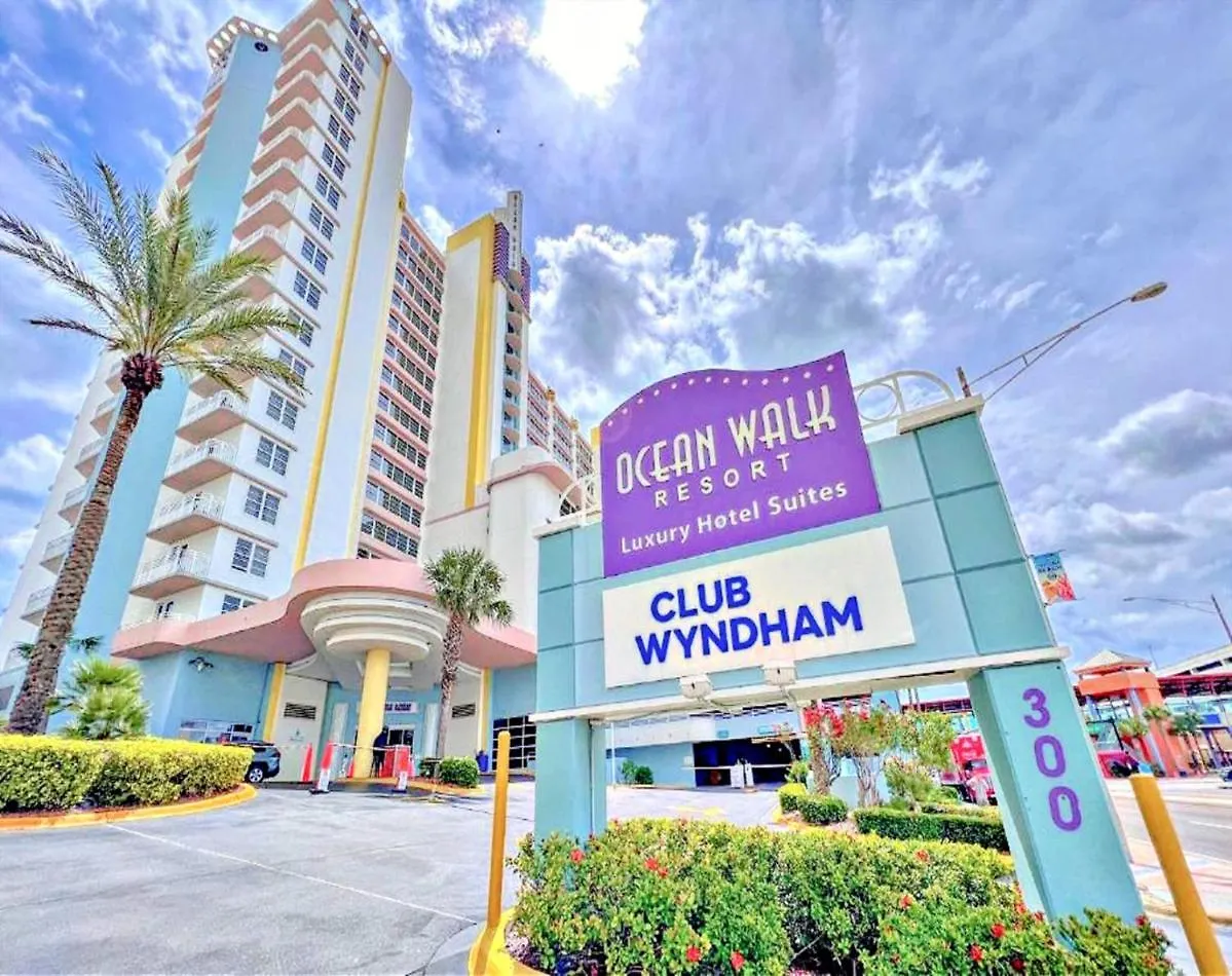 Apartment Vacation In Comfort And Luxury - 3 Bedroom Direct Oceanfront - Wyndham Ocean Walk Resort 2425 Daytona Beach
